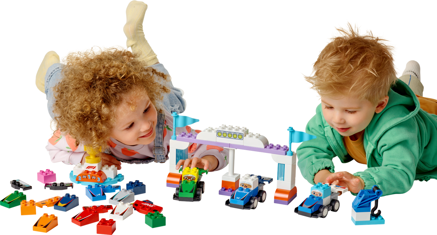 LEGO DUPLO: F1 Team Race Cars & Drivers (10445)