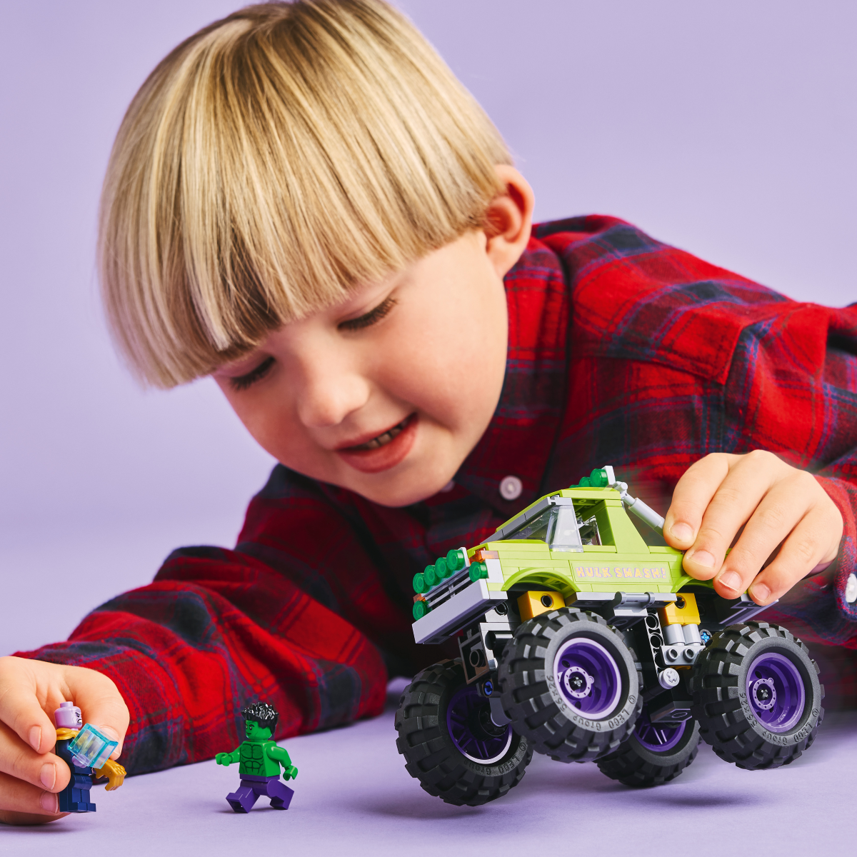 LEGO The Hulk Truck vs. Thanos 76312 Marvel