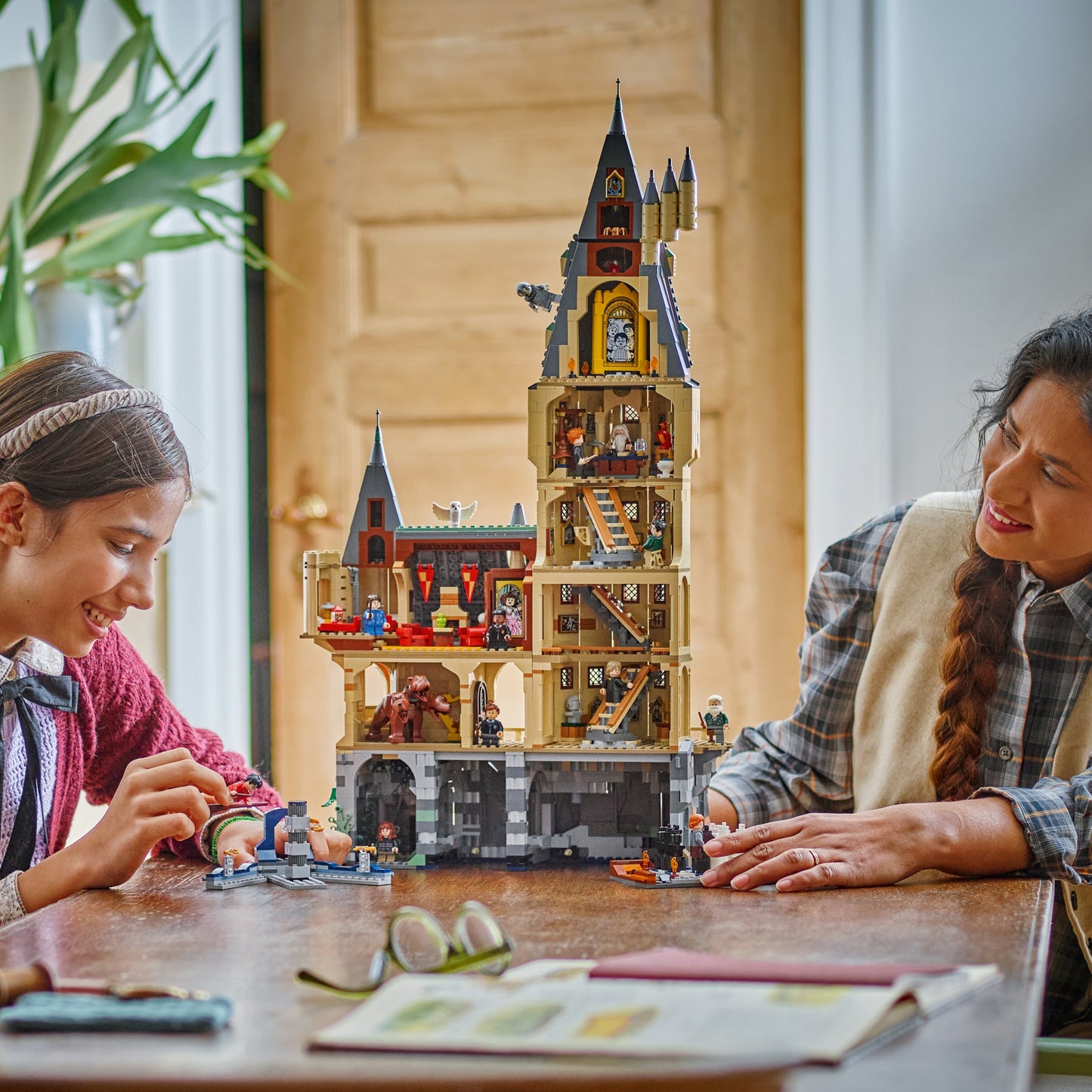LEGO Harry Potter | Hogwarts Castle: The Main Tower (76454)