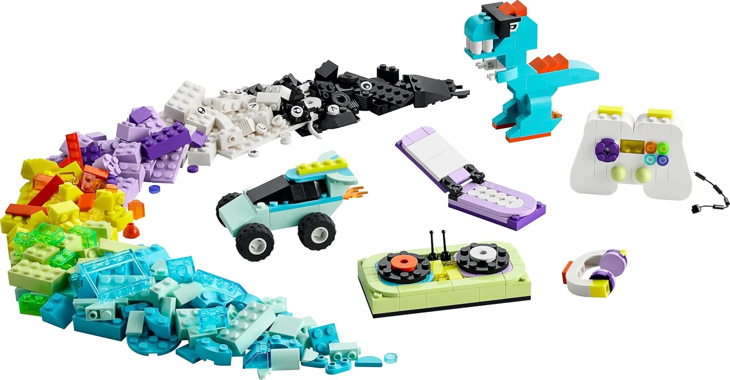 LEGO Classic Cool Creative Box Set, with examples of builds used from the pieces