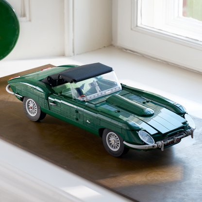 PRE-ORDER - LEGO Icons: Jaguar E-Type (11381)