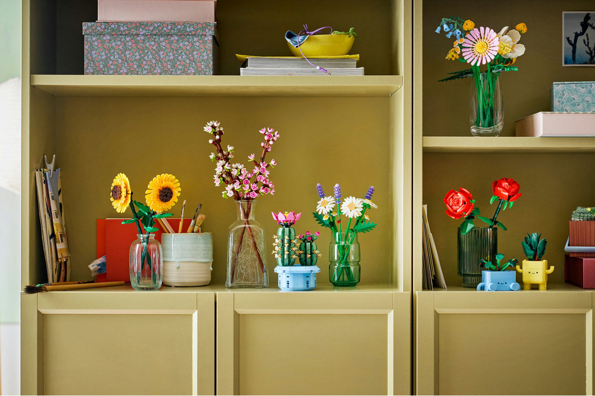 LEGO Botanicals | Sunflowers | Faux Flower Decoration (40524)