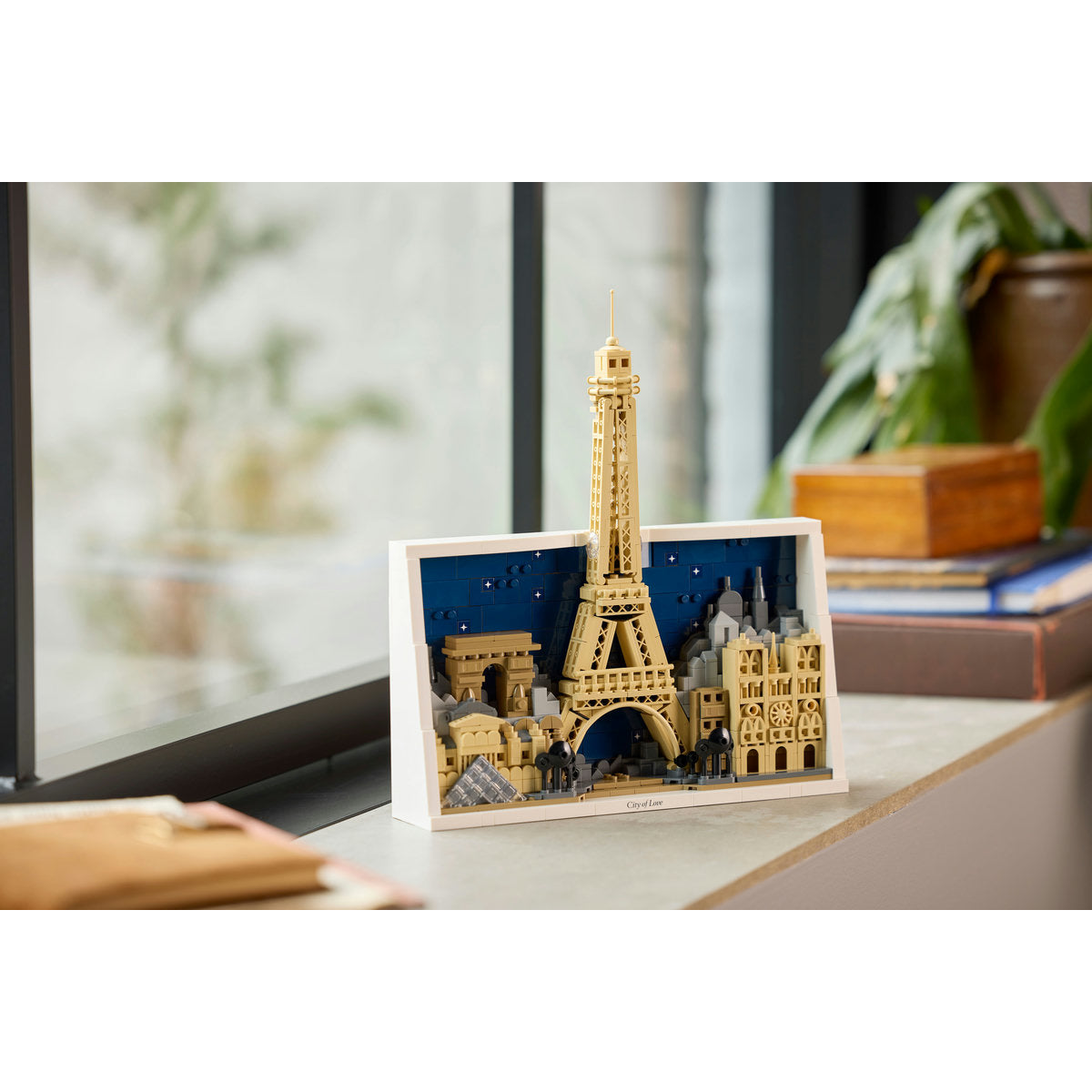 LEGO Architecture Paris – City of Love Building Set (21064)