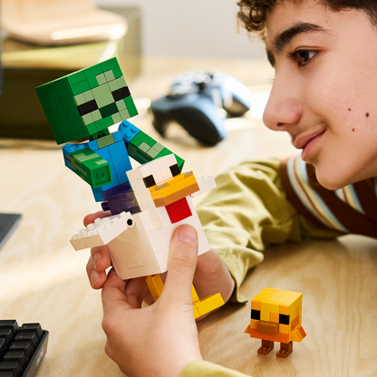 PRE-ORDER - LEGO Minecraft: Chicken Jockey (21582)