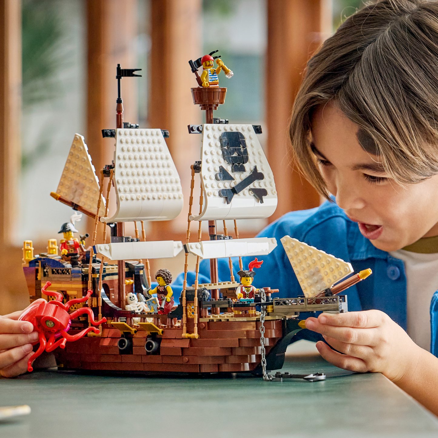 LEGO Creator: Iconic Pirate Ship (31387)