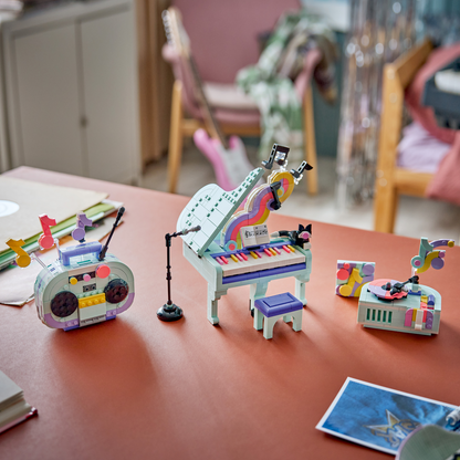 Lego Creator: Music Decor Piano With Cat (31392)