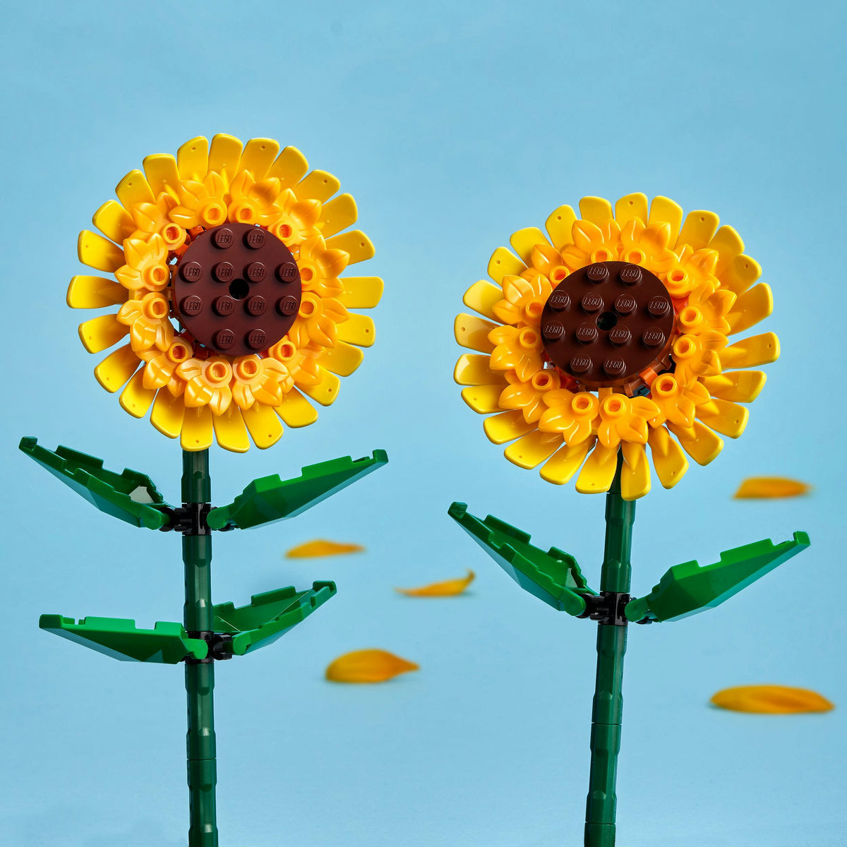 LEGO Botanicals | Sunflowers | Faux Flower Decoration (40524)