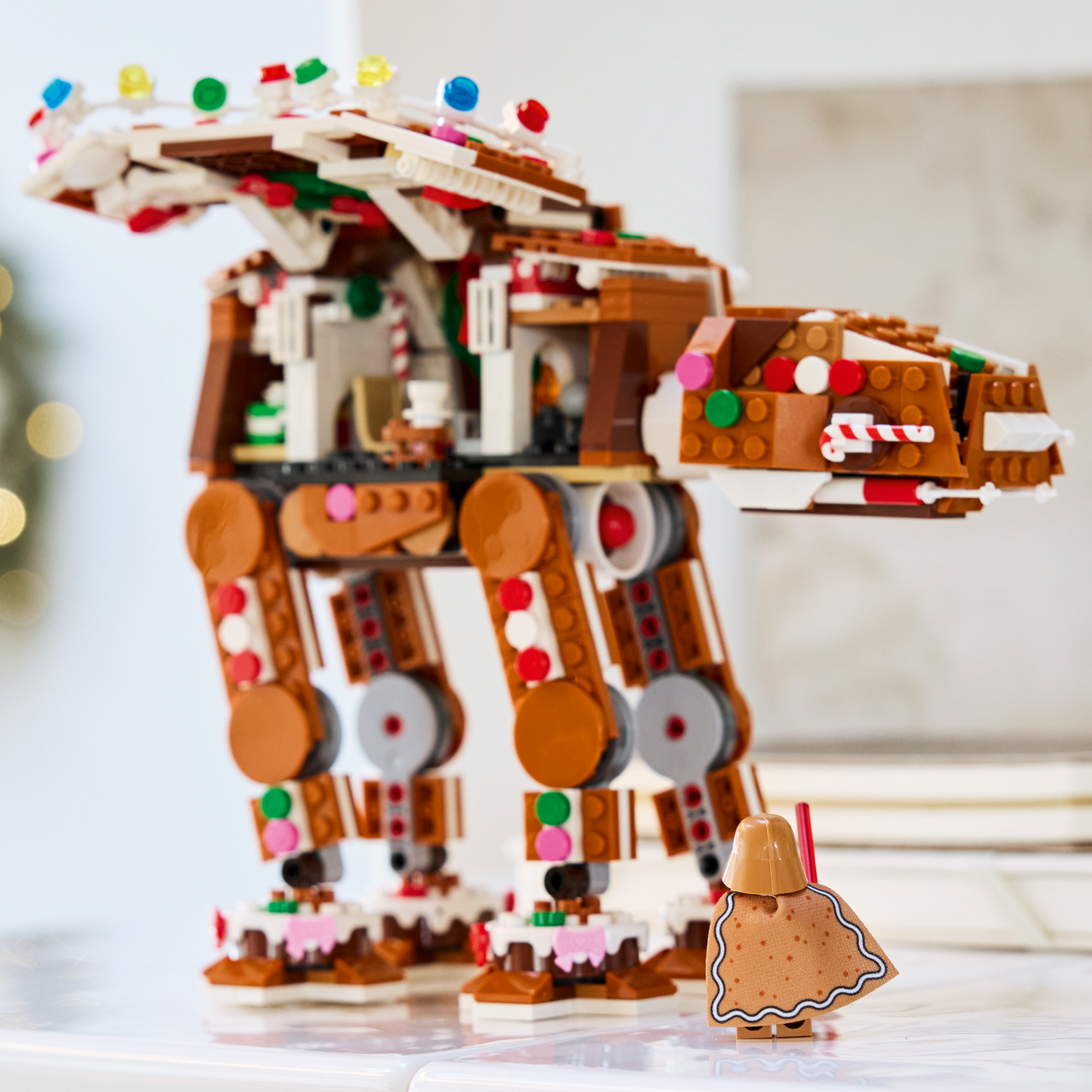PRE-ORDER - LEGO Star Wars: Gingerbread AT-AT™ Walker (40806)