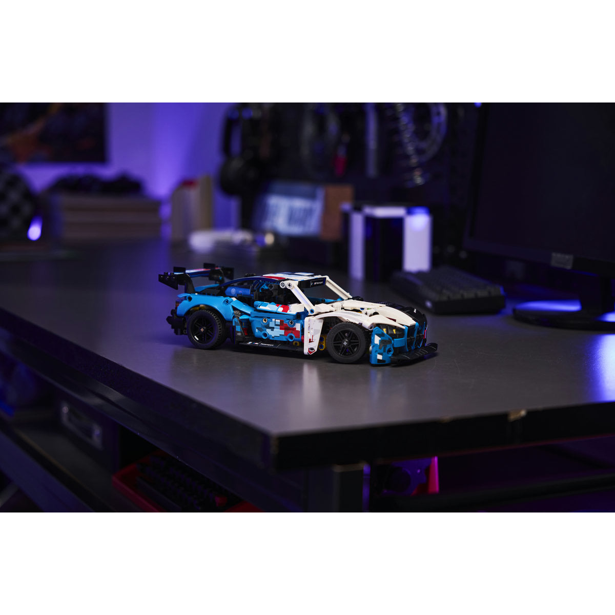 LEGO Technic: BMW M4 GT3 EVO Race Car (42226)