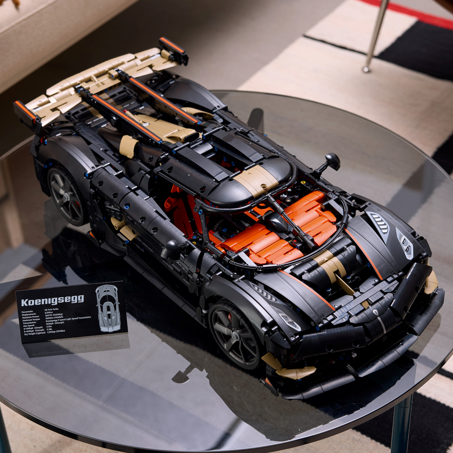 PRE-ORDER - LEGO Technic: Koenigsegg Sadair's Spear Megacar (42232)