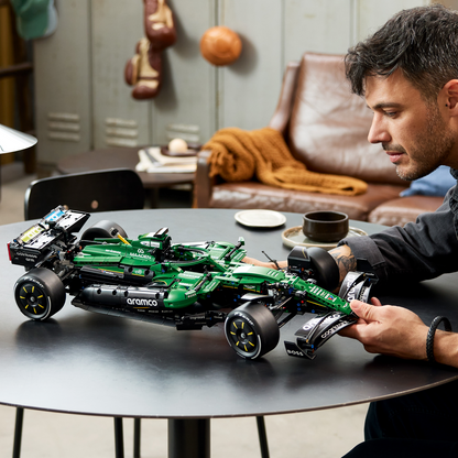 LEGO Technic: Aston Martin Aramco AMR25 F1® Car (42240)