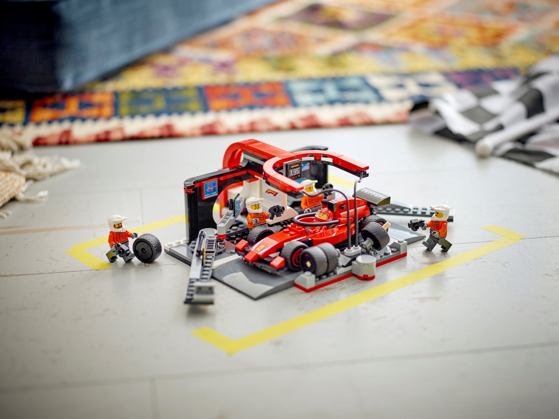 LEGO F1 Pit Stop & Pit Crew with Ferrari Car 60443