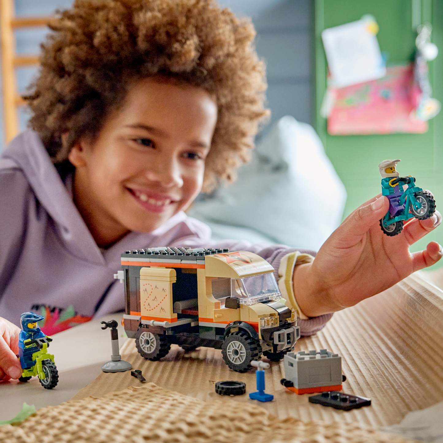 LEGO City: Mountain Bike Adventure Van (60512)