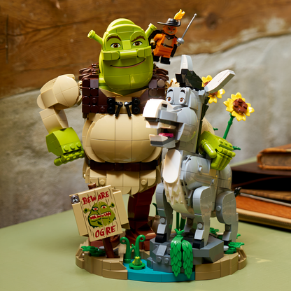 LEGO Shrek: Shrek, Donkey & Puss in Boots (72423)