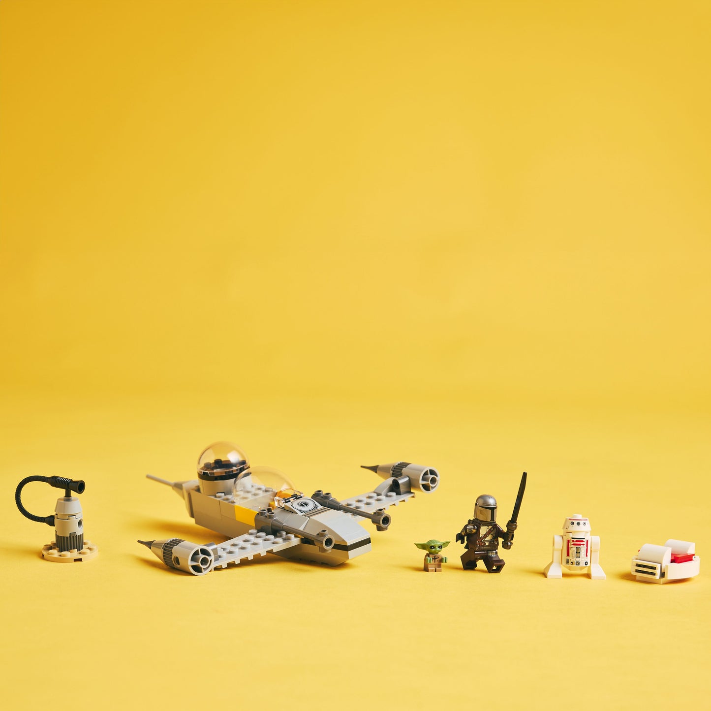 LEGO Star Wars: Mando and Grogu's N-1 Starfighter (75410)