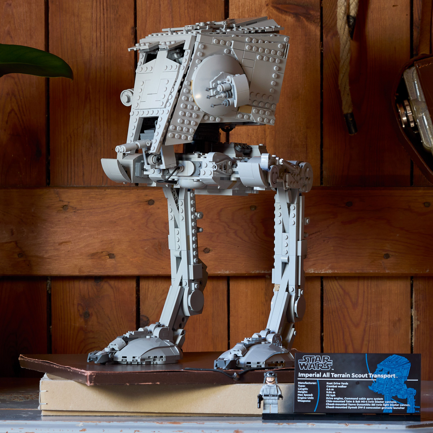 LEGO Star Wars: UCS AT-ST Walker (75417)