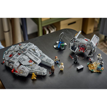LEGO Star Wars SMART Play™: Millennium Falcon™ (75426)