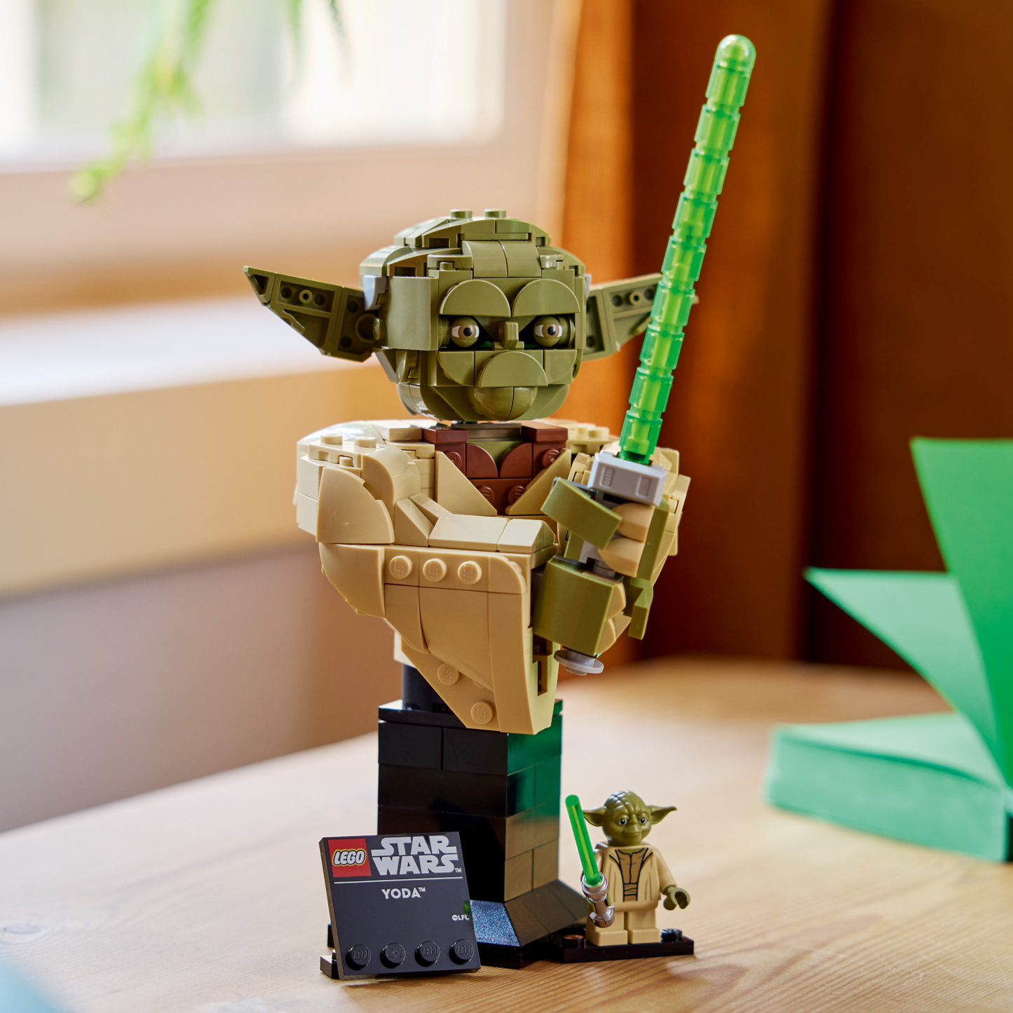 LEGO Star Wars: Yoda™ Bust (75438)