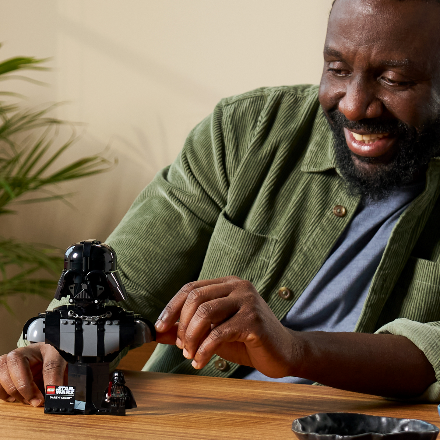 LEGO Star Wars: Darth Vader™ Bust (75439)