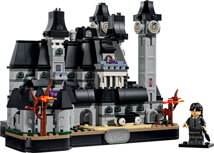 PRE-ORDER - LEGO Wednesday: Nevermore Academy (76788)