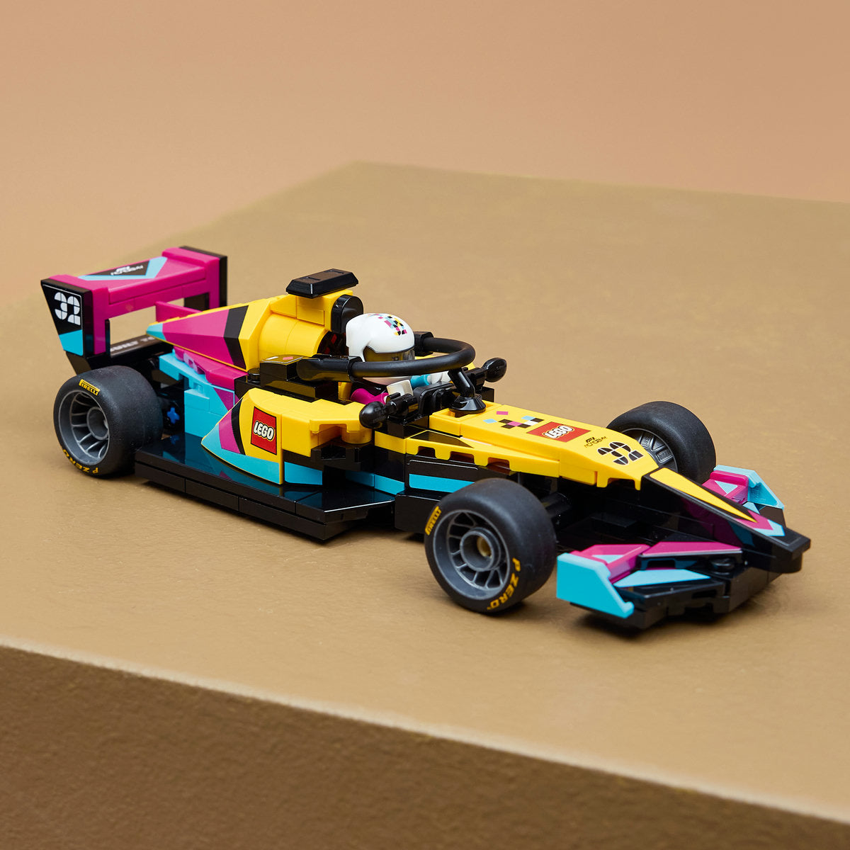 LEGO Speed Champions | F1 ACADEMY Race Car (77258)