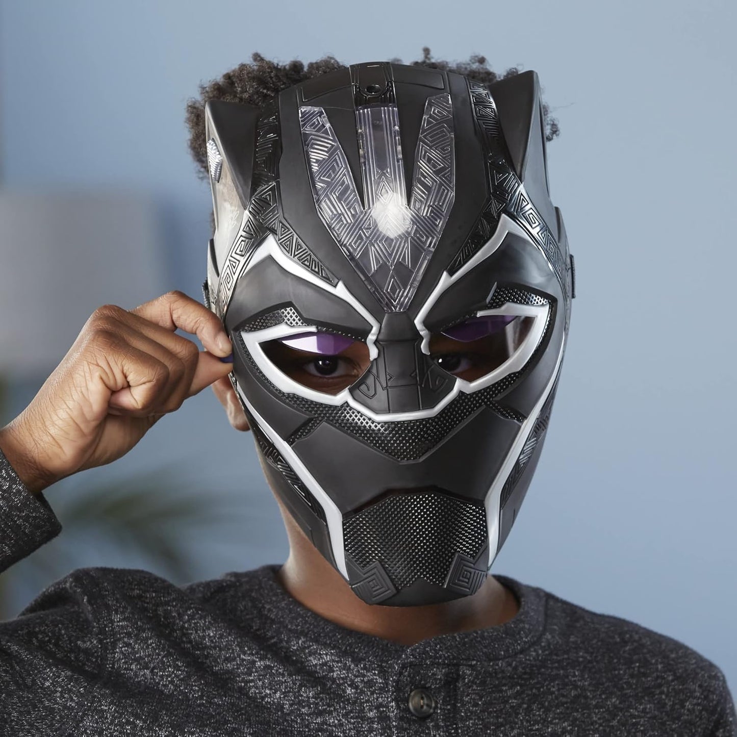 Hasbro Marvel Black Panther FX Mask Studios Legacy Collection - Black