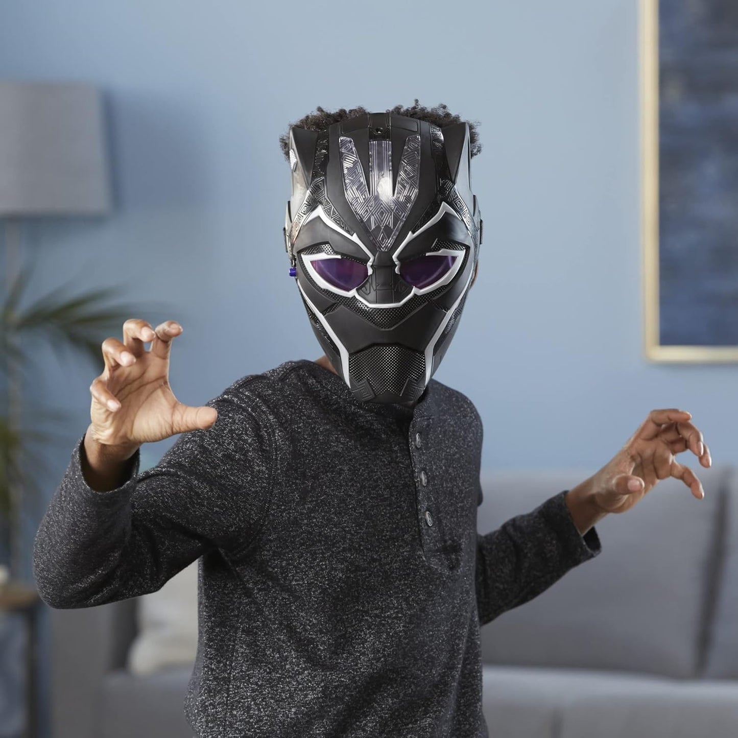 Hasbro Marvel Black Panther FX Mask Studios Legacy Collection - Black