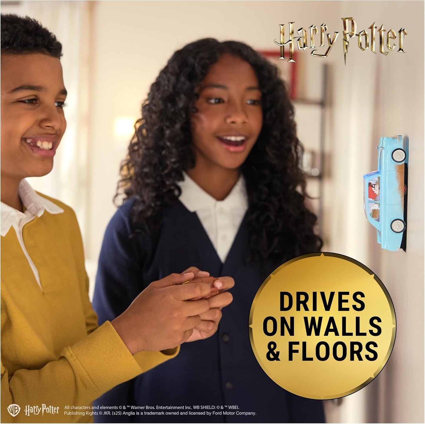 Wizarding World Harry Potter, Weasley’s Flying Remote Control Car with Zero Gravity Technology, Drives Indoors on Walls & Floors