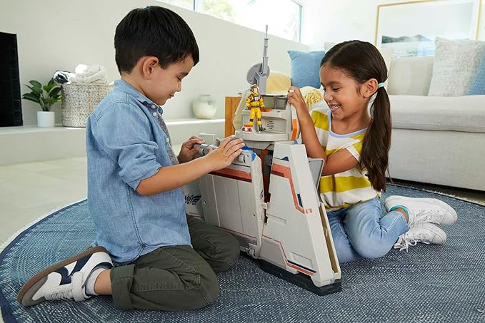 Disney and Pixar Lightyear Ultimate Star Command Base Interactive Playset