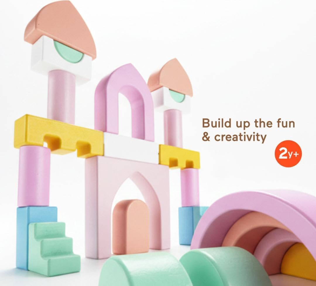 Fisher-Price Wood Toddler Toy Castle Block Set, 28 Wooden Pieces for Stacking Developmental Play (HXT80)