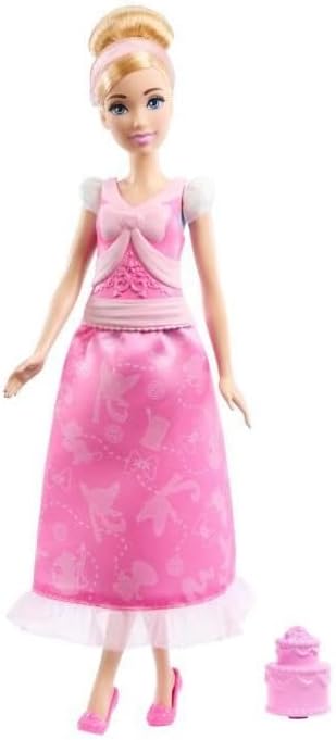Mattel Disney Princess Toys, Cinderella Fashion Doll with 2 Looks (JCR95)