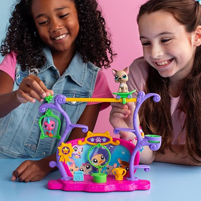 Littlest Pet Shop - Pets Got Talent Playset Playset With 2 Exclusive Pet Mini Figures