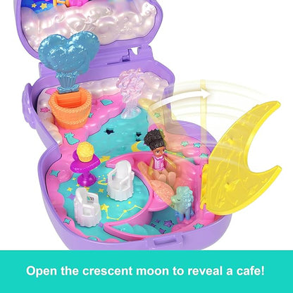 Polly Pocket Dolls & Playset, Cozy Dreamland Lamb Compact