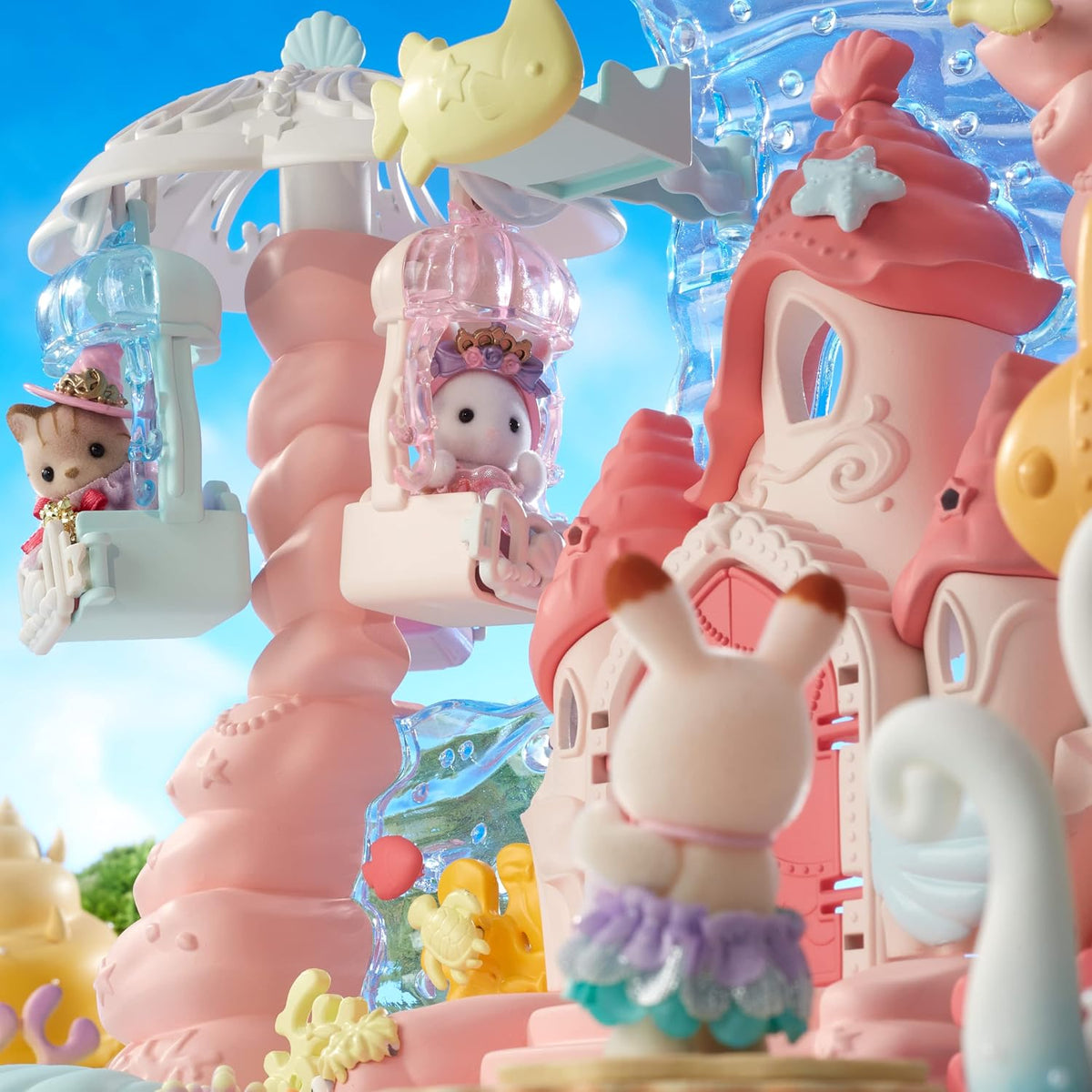 Sylvanian Families: Baby Mermaid Castle, Dollhouse Playset (5715)