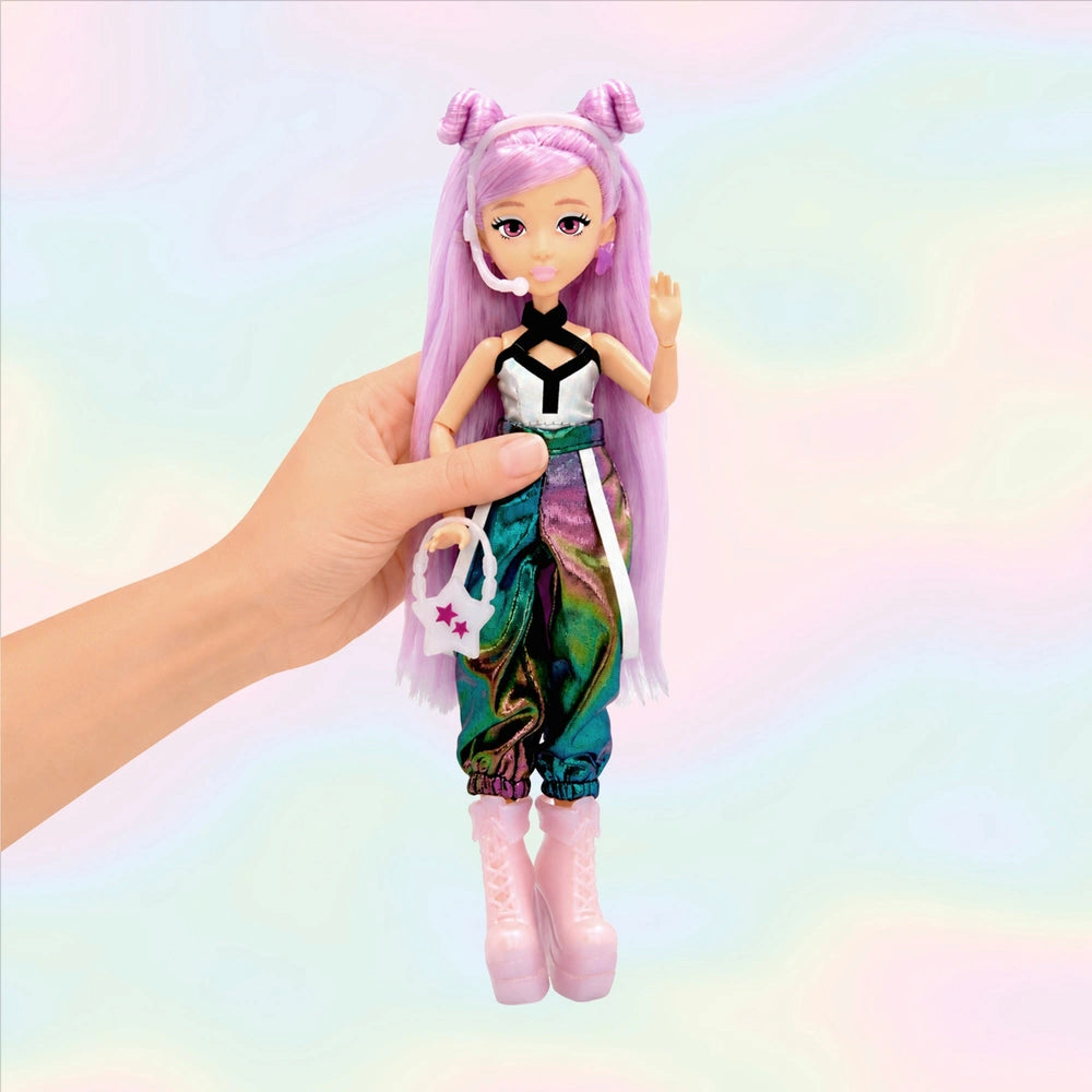 K-Pop Idol Yon Fashion 26cm Doll