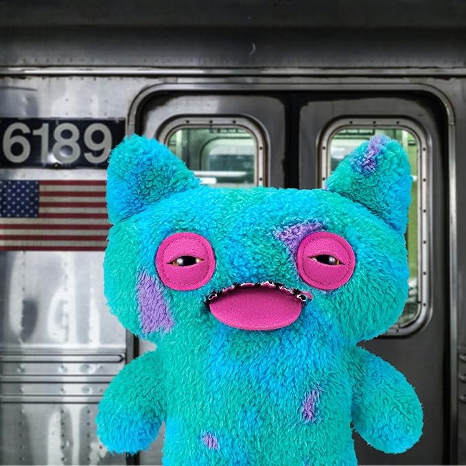 Fuggler Fugg Life 9-Inch Plush Toy (Chum Chum) by ZURU