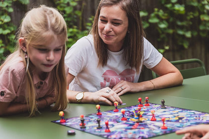 Marvel Race Home Board Game, The Fast Ludo Game! Includes 16x 3D Superheroes And 1x Thanos Playing Piece