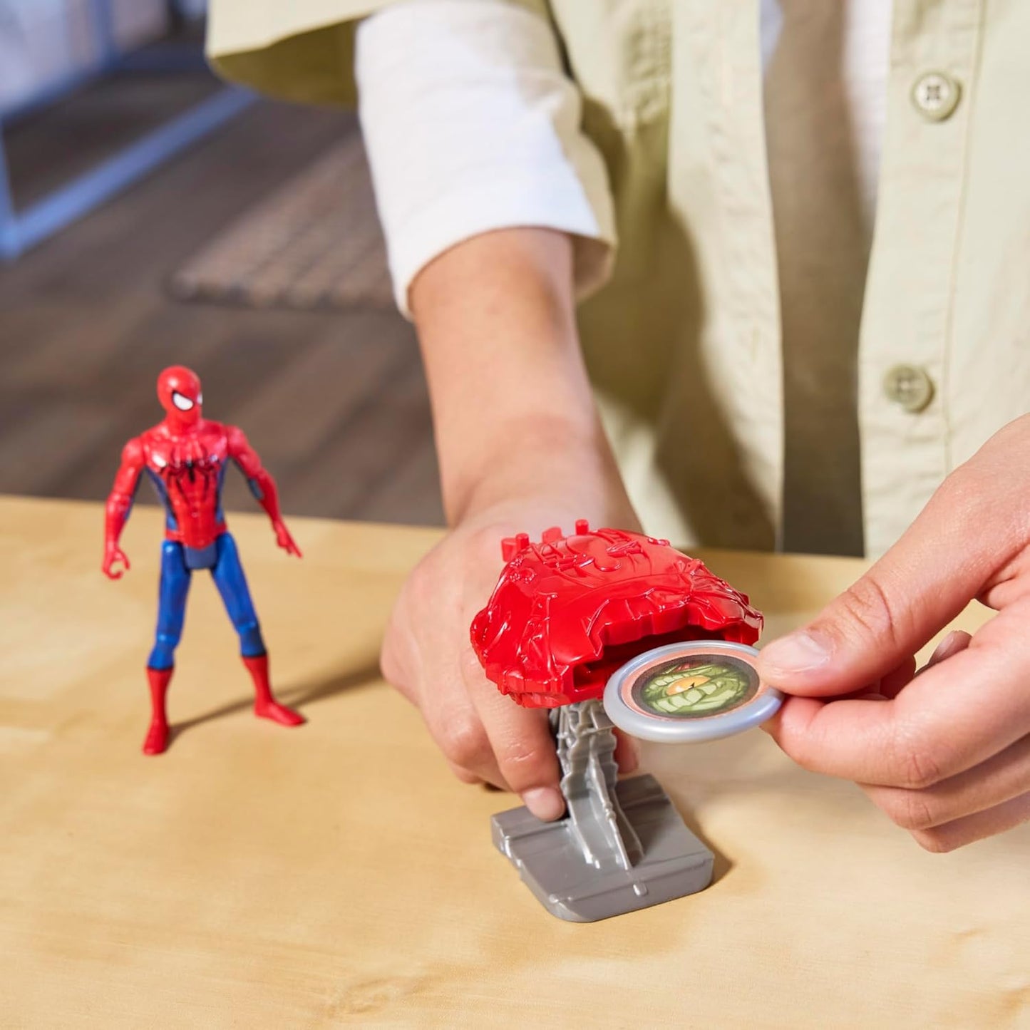 Marvel Spider-Man VenomVersus Web Slinging City Playset